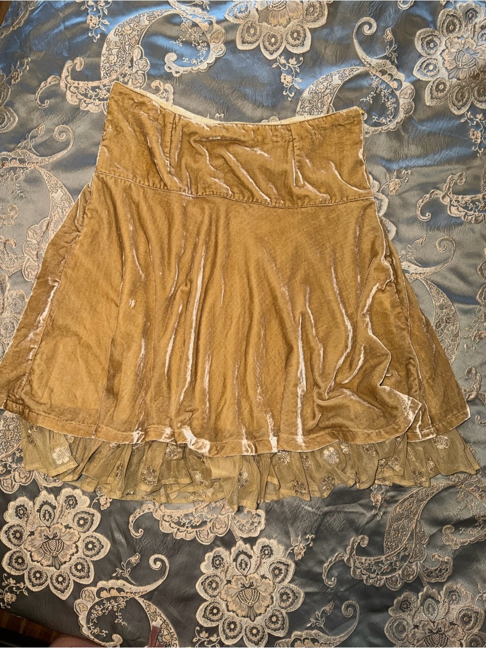 Velvet A-Line Skirt with Lace Hem - Tan/Gold